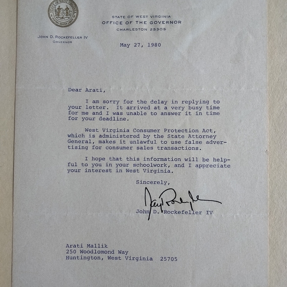 John D Rockefeller IV type signed letter to a student - Picture 1 of 9
